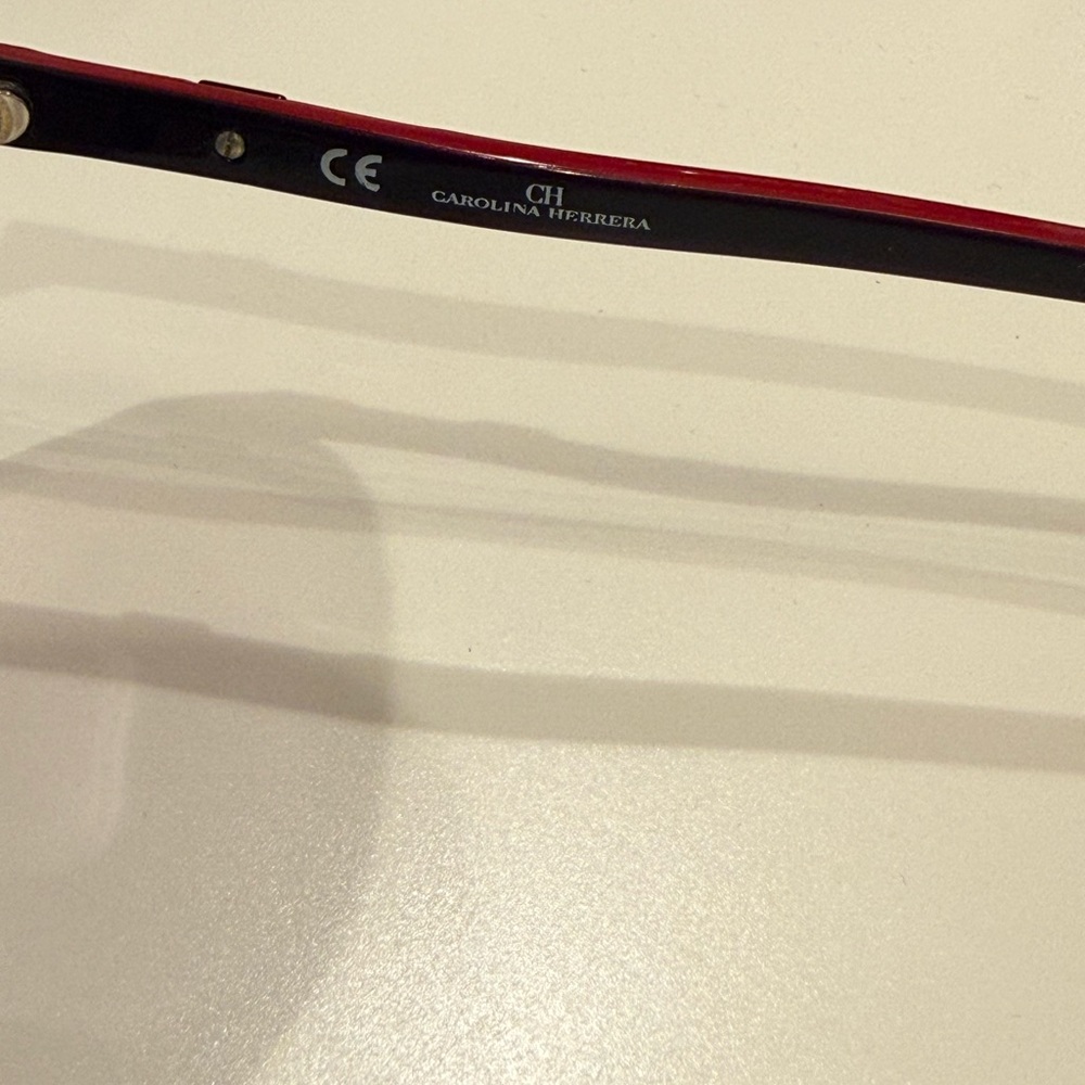 Carolina Herrera Burgundy Sunglasses - Picture 5 of 9